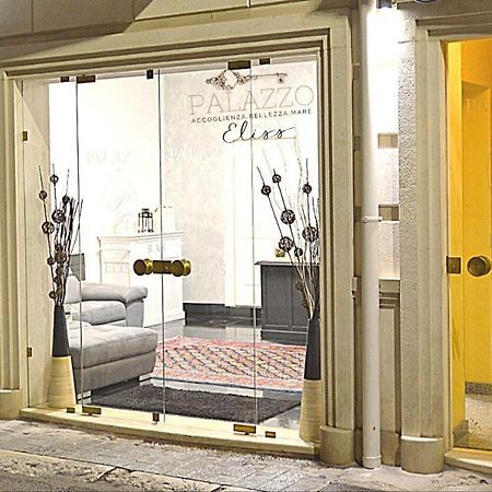 B&B Palazzo Eliss Margherita Di Savoia Esterno foto