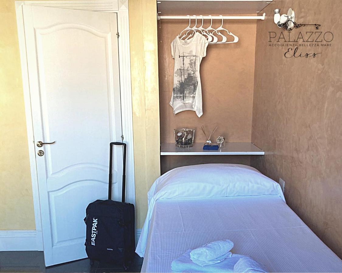B&B Palazzo Eliss Margherita Di Savoia Esterno foto