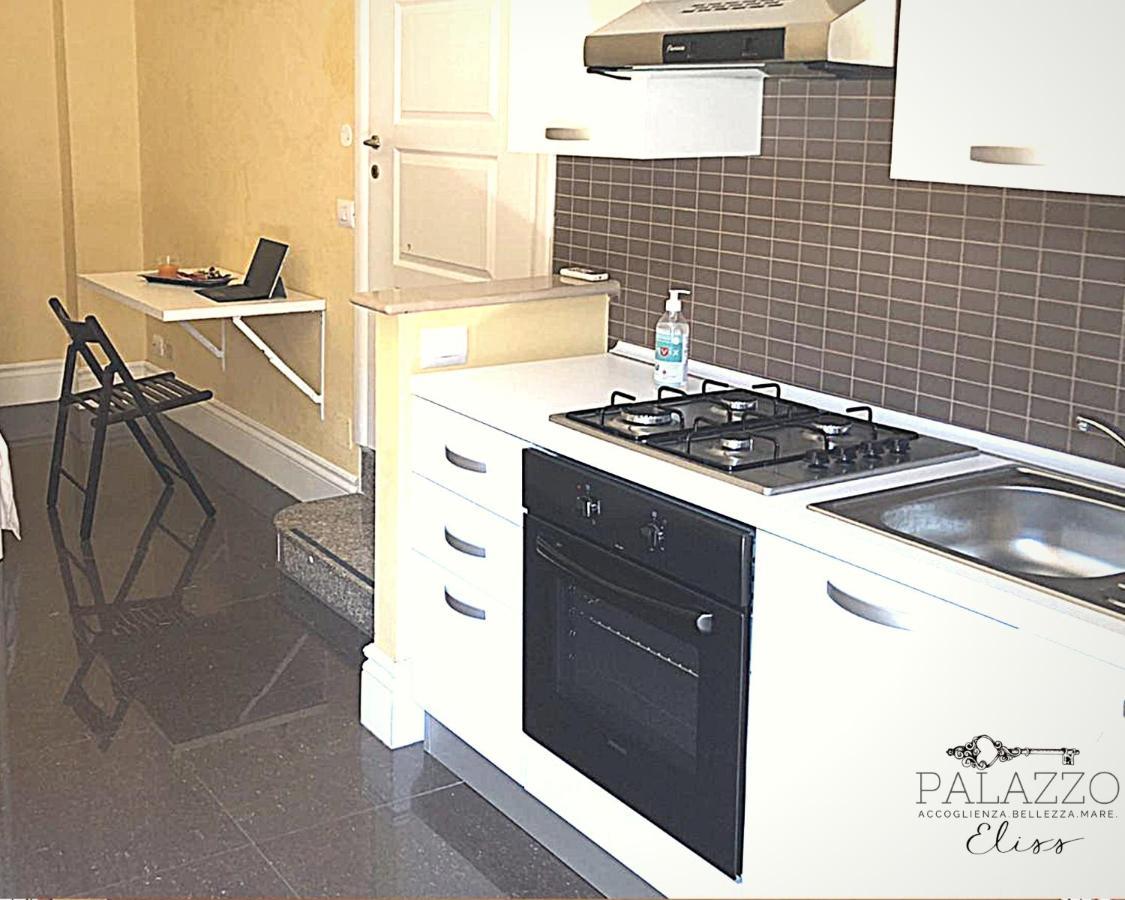 B&B Palazzo Eliss Margherita Di Savoia Esterno foto